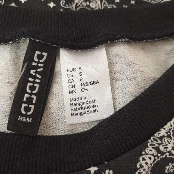 H&M Divided I'm Not Into You Graphic Sweatshirt Size S - Picture 6 of 7